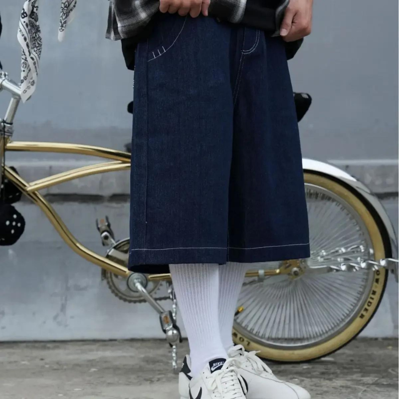 'BREEZY' GRAPHIC JORTS