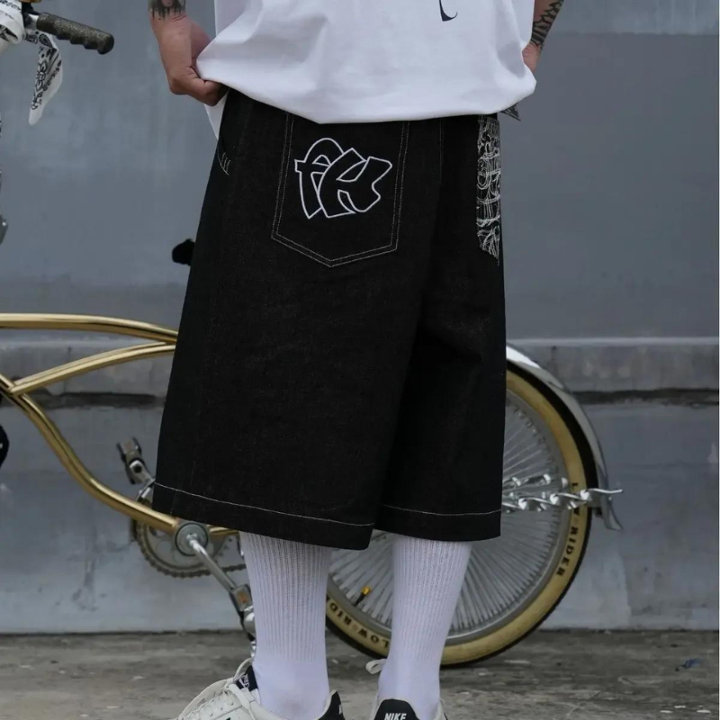 'BREEZY' GRAPHIC JORTS