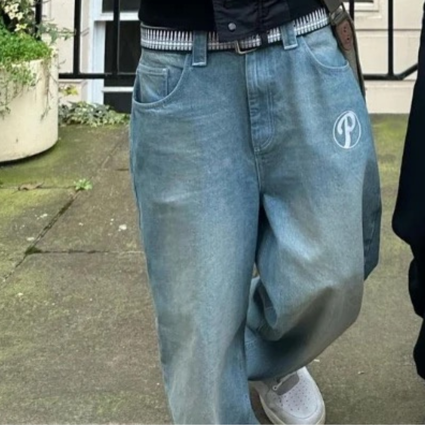 'PRESTIGE' WASHED JEANS